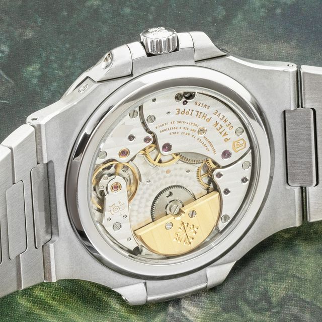 Patek Philippe Nautilus 5712/1A-001 Image 4